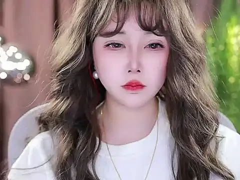 Qiaoqiao  online show from February 2025 08:22:02 AM