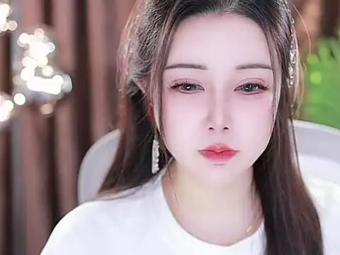 Qiaoqiao  online show from March 2025 07:03:01 AM
