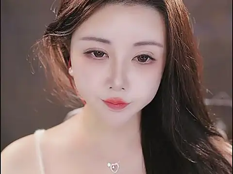 Qiaoqiao  online show from November 2025 05:06:02 PM