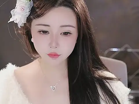 Qiaoqiao  online show from December 2025 05:01:01 PM