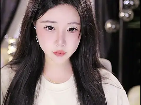 Qiaoqiao  online show from October 2025 04:30:02 PM