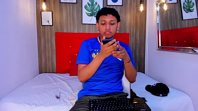axel ps online show from September 2025 03:57:01 AM