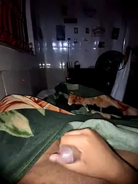 Zenfox24 online show from October 2025 10:11:01 PM