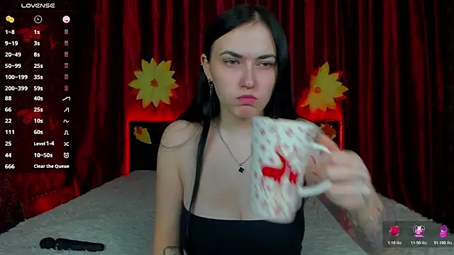 Witch Lady online show from November 2025 07:18:02 AM