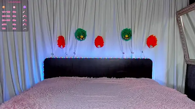  Sandra Tender  online show from April 2026 06:28:01 AM