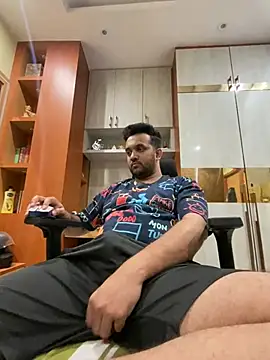 Snapshot of BengaliBabu_Rohan chatting on March 2025 05:52:02 PM BengaliBabu Rohan online show from March 2025 05:52:02 PM