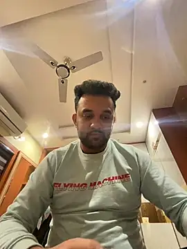 Snapshot of BengaliBabu_Rohan chatting on December 2024 05:04:02 PM BengaliBabu Rohan online show from December 2024 05:04:02 PM