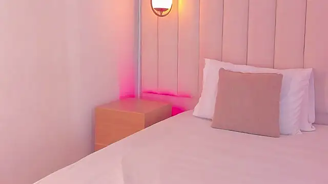 kosmic Angel online show from February 2026 01:44:01 PM