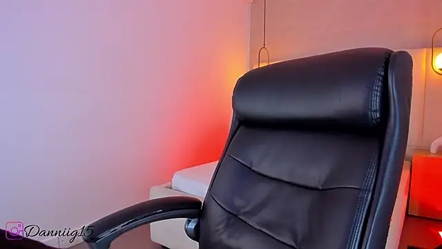 kosmic Angel online show from March 2025 11:44:02 AM