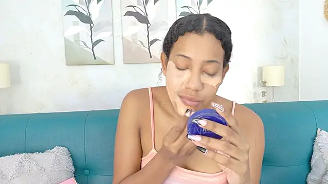 flavia cruz online show from March 2026 12:26:01 PM