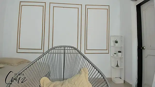 flavia cruz online show from September 2025 07:28:02 PM