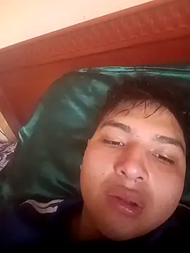 LoganFinds online show from December 2025 01:25:02 PM