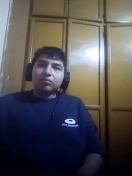 LoganFinds online show from December 2025 04:03:02 AM