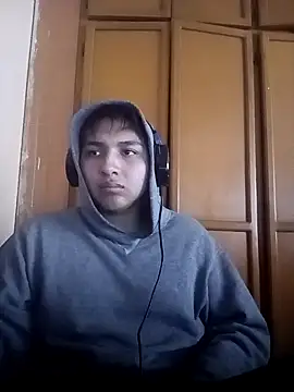 LoganFinds online show from November 2025 02:06:01 PM