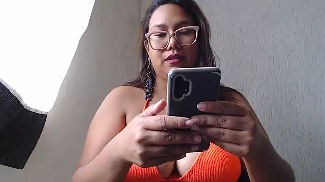 rainhavenus2024 online show from March 2025 05:28:01 PM