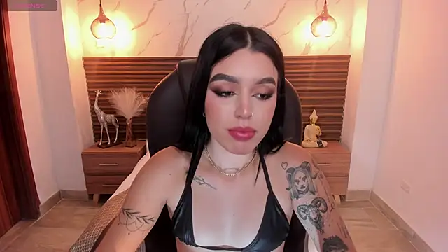 zoee jackson online show from July 2026 08:26:02 PM
