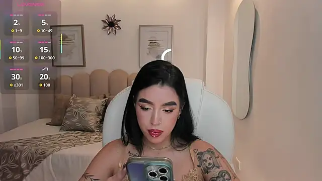 zoee jackson online show from June 2026 07:41:01 PM