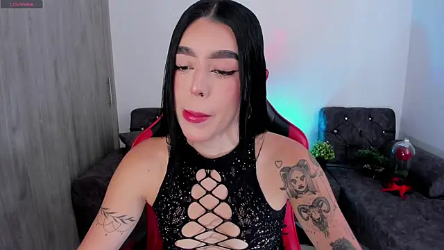 zoee jackson online show from May 2026 08:57:01 PM