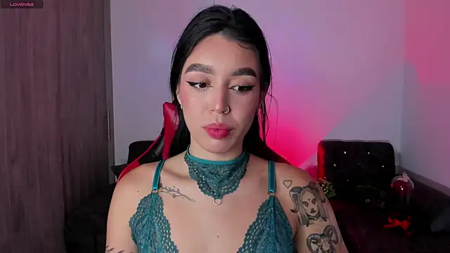 zoee jackson online show from March 2026 02:02:02 AM