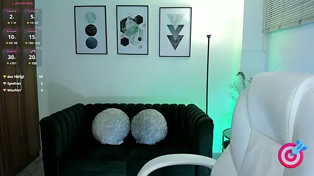 Snapshot of zoee_jackson chatting on March 2025 10:54:01 PM zoee jackson online show from March 2025 10:54:01 PM