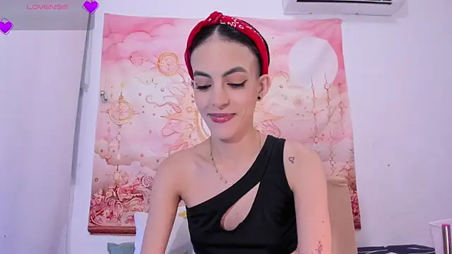 Snapshot of LilitRobins chatting on November 2025 01:53:01 AM LilitRobins online show from November 2025 01:53:01 AM