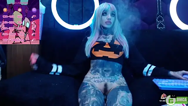 TyphoidMary online show from November 2025 10:49:02 AM