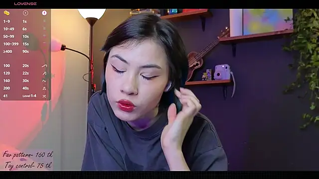Snapshot of alicekiit chatting on December 2024 05:55:01 PM alicekiit online show from December 2024 05:55:01 PM