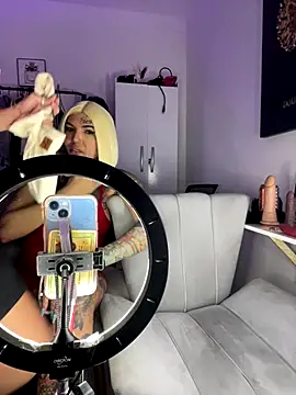 GrlAlice online show from November 2025 08:23:02 PM