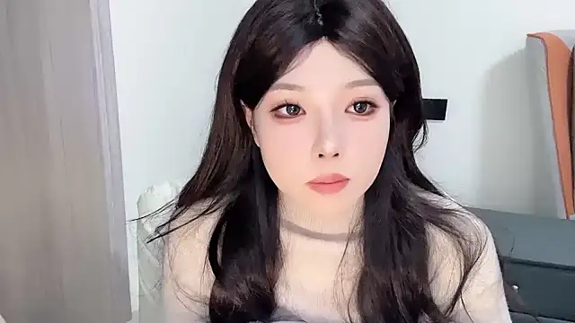 Snapshot of Q-ing chatting on February 2025 01:37:01 PM Q-ing online show from February 2025 01:37:01 PM