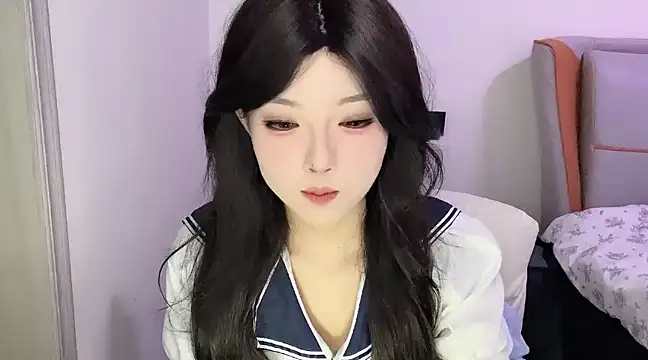 Snapshot of Q-ing chatting on March 2025 04:38:02 AM Q-ing online show from March 2025 04:38:02 AM