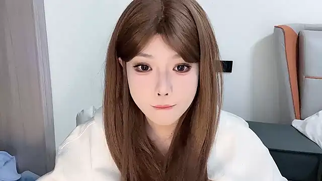 Snapshot of Q-ing chatting on February 2025 04:06:01 PM Q-ing online show from February 2025 04:06:01 PM