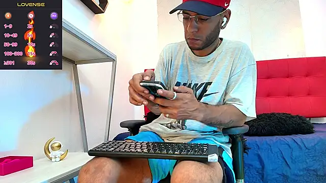 Andrey u92 online show from September 2025 07:53:02 PM