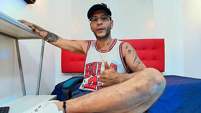 Andrey u92 online show from September 2025 07:59:01 PM