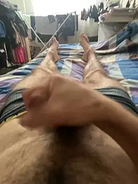 Snapshot of AndreiInsky chatting on December 2024 07:18:02 AM AndreiInsky online show from December 2024 07:18:02 AM