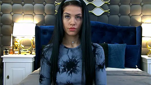LeyaCass online show from February 2025 04:24:01 AM