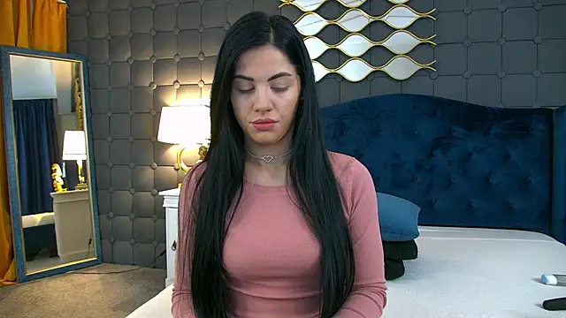 LeyaCass online show from January 2026 04:19:02 AM