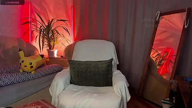  Forest Lina  online show from November 2025 12:19:01 PM