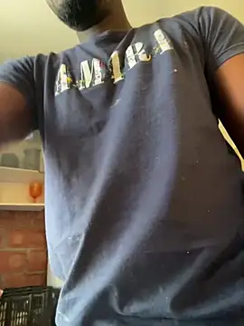 Andricastro online show from January 2025 10:01:01 PM