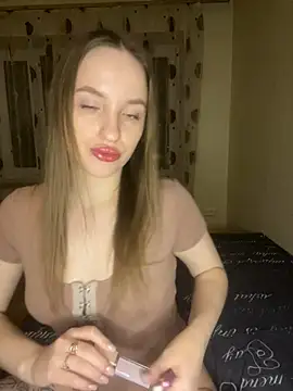 Snapshot of EdnaBradley chatting on March 2025 05:07:02 PM EdnaBradley online show from March 2025 05:07:02 PM