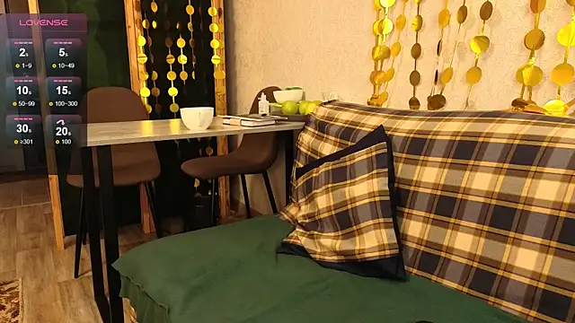 Nora Adamss online show from February 2026 09:10:01 AM