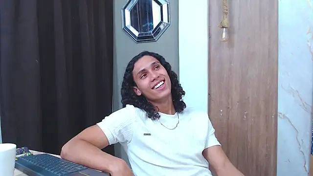 nazper online show from April 2026 07:07:01 PM