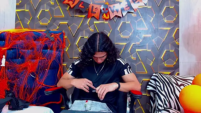 nazper online show from October 2025 05:01:01 PM