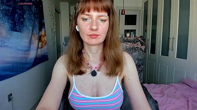 YourSexyNeighbour online show from January 2026 01:50:02 PM