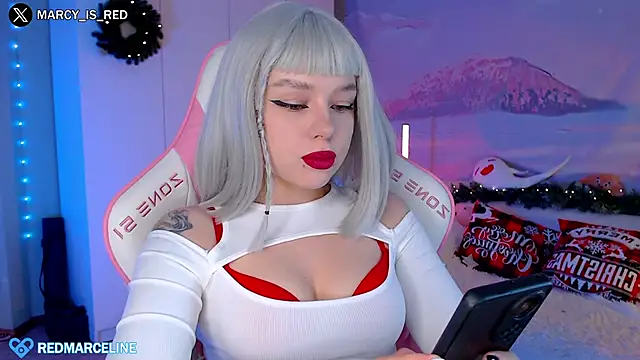 Snapshot of meowceline chatting on December 2024 03:33:02 PM meowceline online show from December 2024 03:33:02 PM