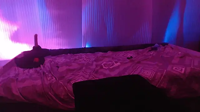 wowmelikez online show from March 2025 01:04:02 AM