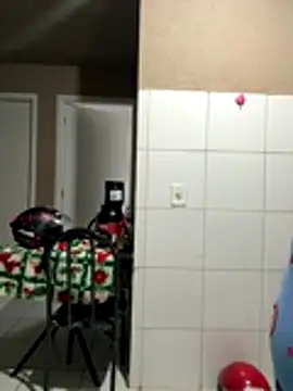 palomamoraid online show from November 2025 03:05:01 AM