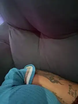 palomamoraid online show from November 2025 07:02:02 PM