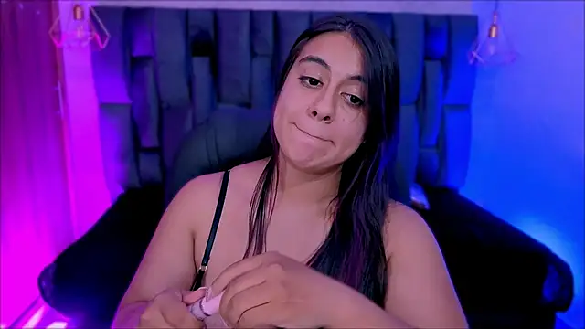 Xisu  online show from April 2026 02:13:01 PM