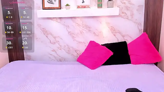 AmyBarton02 online show from February 2026 05:43:01 PM