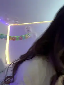 AmmyCollinsW online show from April 2026 05:08:02 PM